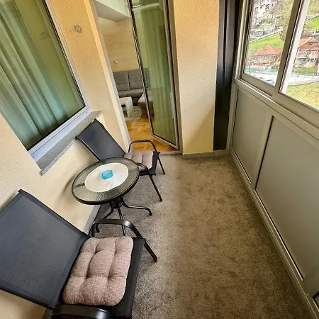 Apartament Modern & Elegant With Free Parking Sarajewo